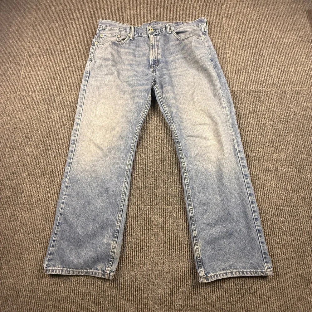 Levis 559 Relaxed Straight Leg Jeans Mens 38x30 Light Wash Blue Denim 00559-0377